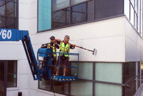 cherry picker - window cleaning
